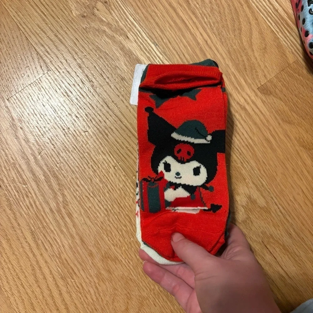 Hello Kitty Festive Red Cream Socks NEW Christmas Melody Kuromi Green Women